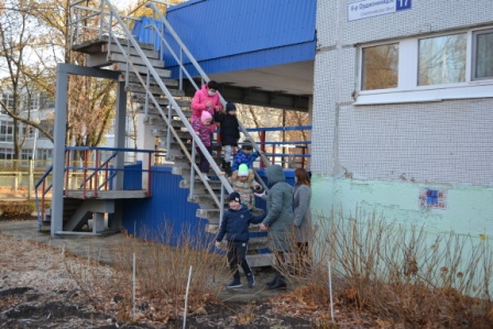 Тренировки по эвакуации детей и сотрудников