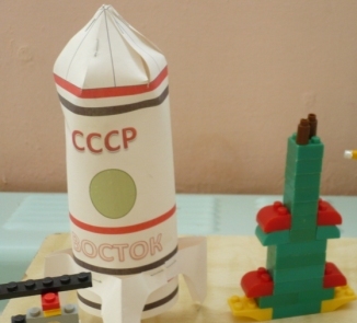 День космонавтики